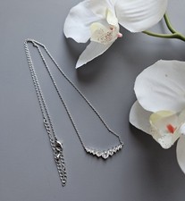 1 silber farbene Damen