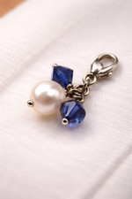 Ines de la Fressange Anhänger