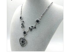 Halskette Mit Anhänger